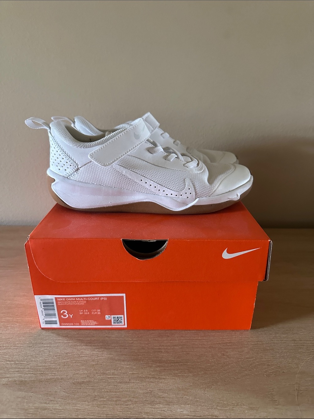 Nike Kids White Multi-Court Sneakers